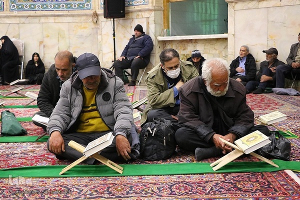 آیین جز‌ءخوانی قرآن در حسینیه رضوی اصفهان