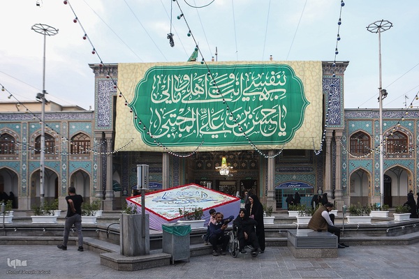 توزیع افطاری در شب میلاد امام حسن مجتبی(ع)