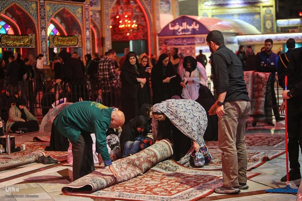 مراسم احیا شب بیست و یکم ماه رمضان در امامزاده صالح (ص)