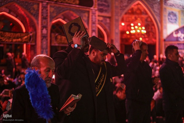 مراسم احیا شب بیست و یکم ماه رمضان در امامزاده صالح (ص)