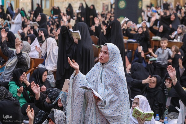 احیای شب بیست و سوم ماه رمضان در تهران