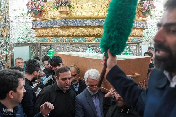 مراسم خاک سپاری خادم‌القرآن عبدالرسول عبایی