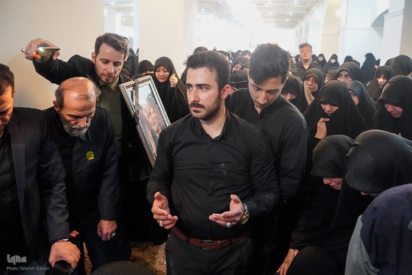 مراسم خاک سپاری خادم‌القرآن عبدالرسول عبایی