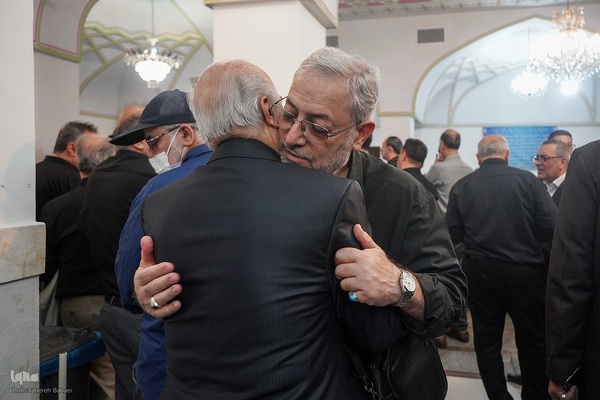 مراسم خاک سپاری خادم‌القرآن عبدالرسول عبایی