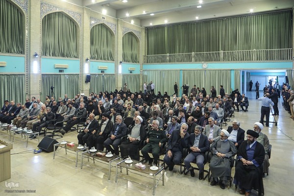 گردهمایی جامعه قرآنی در فراق استاد عبدالرسول عبایی