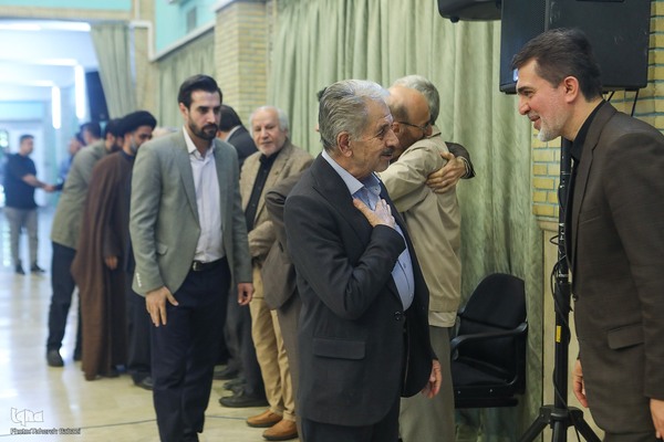 گردهمایی جامعه قرآنی در فراق استاد عبدالرسول عبایی