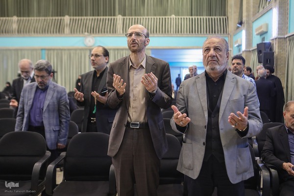 گردهمایی جامعه قرآنی در فراق استاد عبدالرسول عبایی