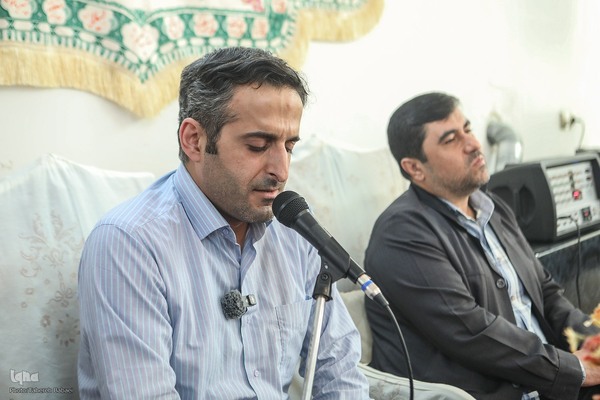 دیدار جامعه قرآنی با خانواده شهید سید جواد محمودی