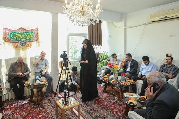 دیدار جامعه قرآنی با خانواده شهید سید جواد محمودی