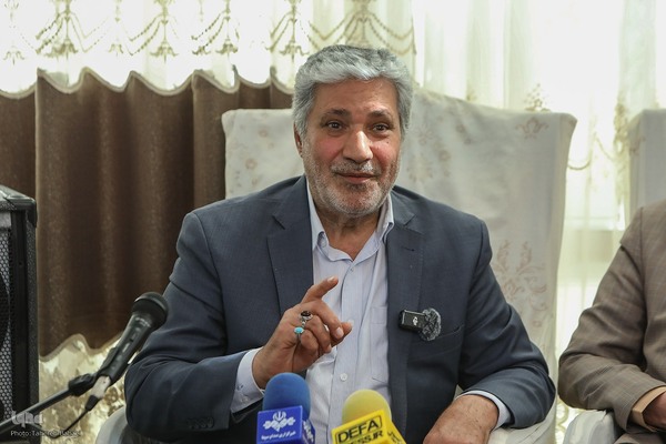 دیدار جامعه قرآنی با خانواده شهید سید جواد محمودی