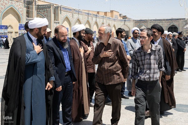 مراسم تشییع محمدحسین حشمت‌پور در حرم رضوی