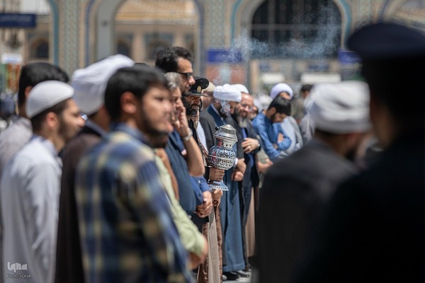 مراسم تشییع محمدحسین حشمت‌پور در حرم رضوی