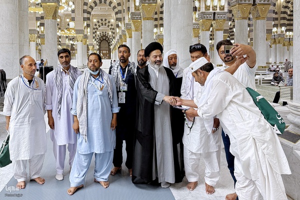 نماز جماعت در مسجد النبی