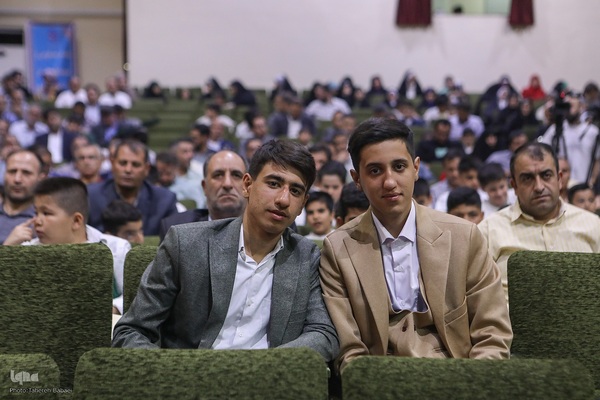 همایش تجلیل از حافظان کانون الزهرا مؤسسه مهد قرآن