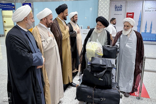 ورود نمایندگان دفاتر آیات و مراجع عظام تقلید به مدینه