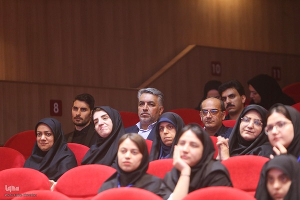 بخش نهایی سیزدهمین دوره مسابقات ملی مناظره دانشجویان ایران