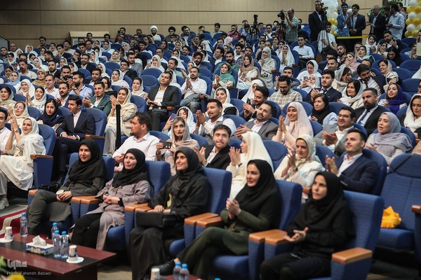 جشن ازدواج دانشجویی در دانشگاه علوم پزشکی ایران