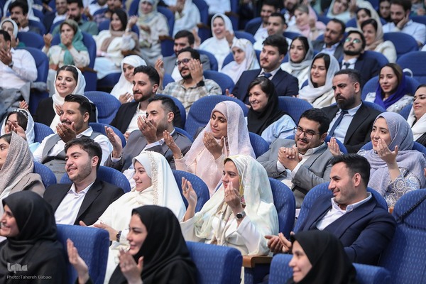 جشن ازدواج دانشجویی در دانشگاه علوم پزشکی ایران