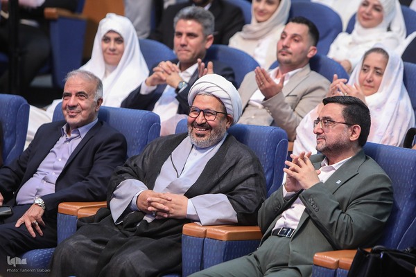 جشن ازدواج دانشجویی در دانشگاه علوم پزشکی ایران