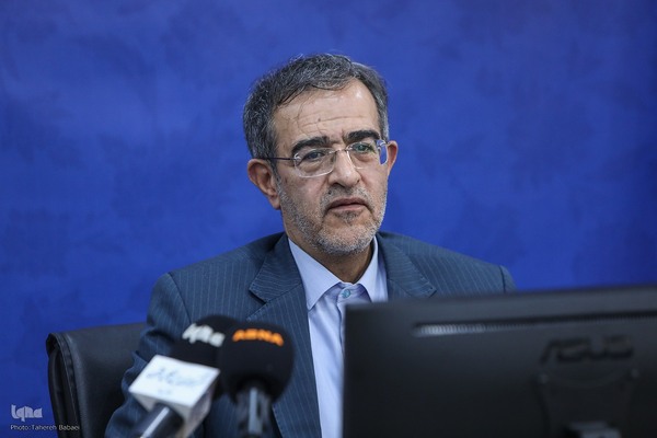 علی منتظری، رئیس جهاد دانشگاهی