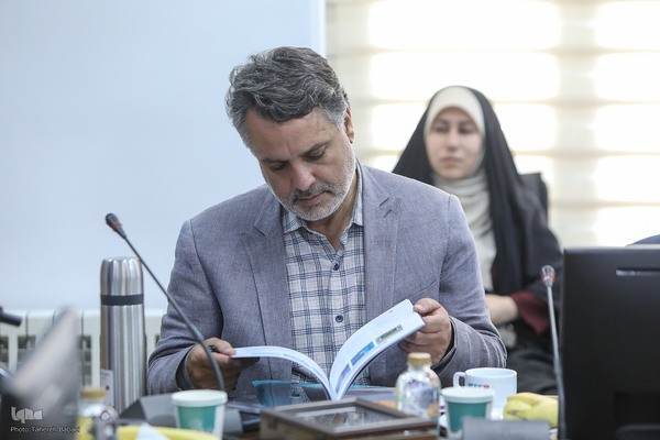 مسعود حبیبی معاون فرهنگی و دانشجویی وزارت بهداشت 