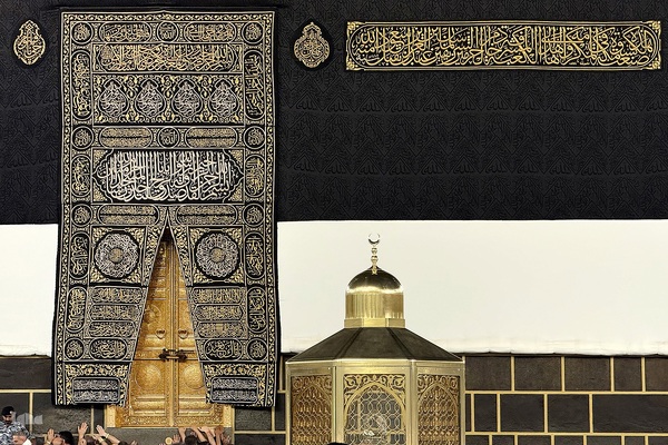 حج تمتع؛ نمایشگاه عظیم ایمان در مسیر عرفات تا جمرات