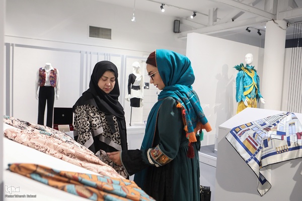 مراسم افتتاحیه نمایشگاه سیزدهمین جشنواره مد و لباس فجر