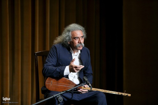 تجلیل از پیش‌کسوتان صنایع دستی در فرهنگستان هنر