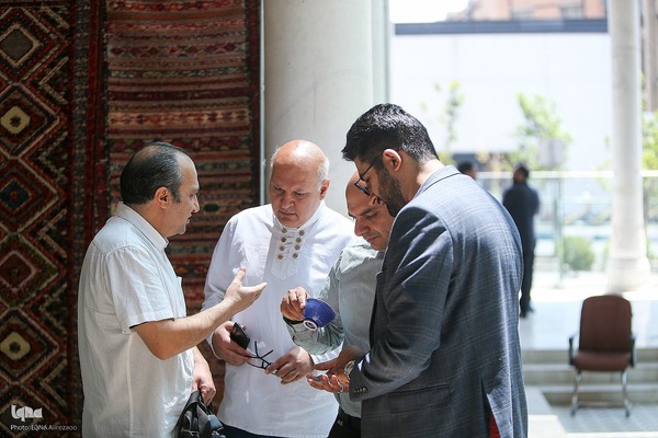 تجلیل از پیش‌کسوتان صنایع دستی در فرهنگستان هنر