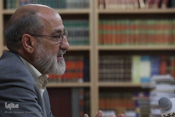 محمد اسفندیاری