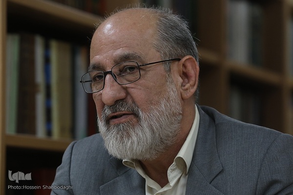 محمد اسفندیاری