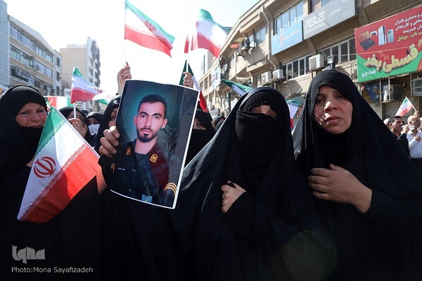 تشییع پیکر شهدای راه وطن در اهواز