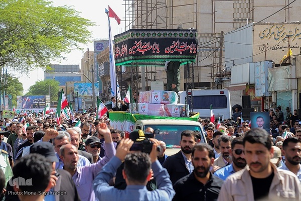 تشییع پیکر شهدای راه وطن در اهواز