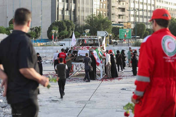 گلباران آمبولانس هدف‌قرارگرفته شده توسط رژیم صهیونیستی در میدان هفت‌تیر