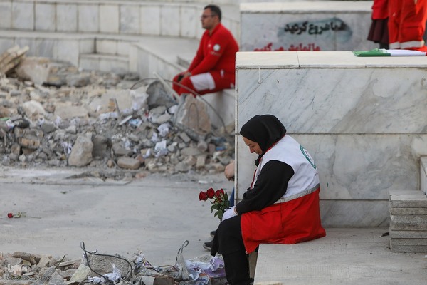 گلباران آمبولانس هدف‌قرارگرفته شده توسط رژیم صهیونیستی در میدان هفت‌تیر