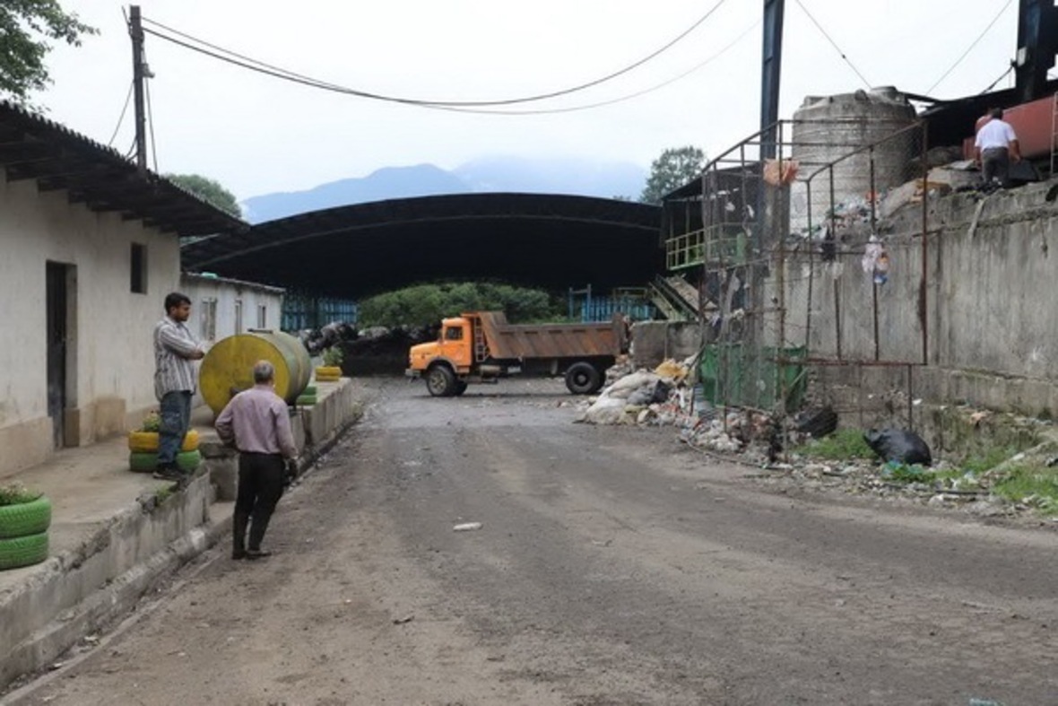 حضور استاندار مازندران در فرمانداری محمودآباد و بازدید از سایت زباله سوز رامسر و تنکابن