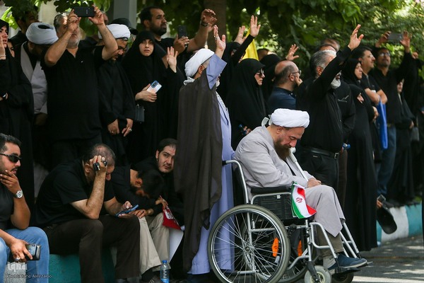 تشییع پیکر ۶۰ شهید اقتدار در تهران