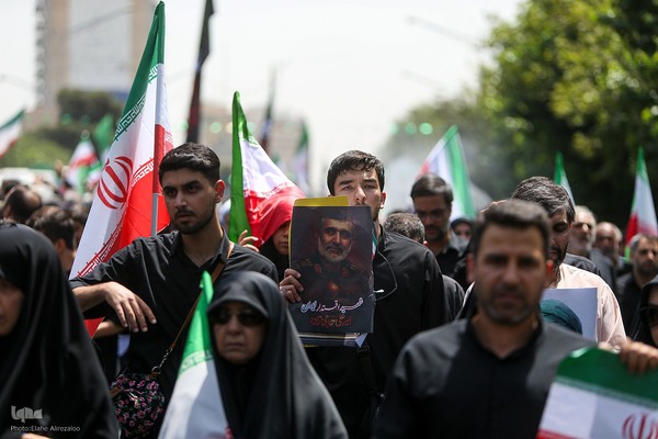 تشییع پیکر ۶۰ شهید اقتدار در تهران