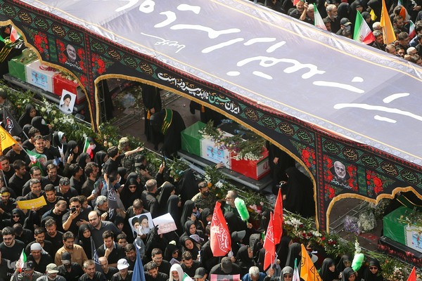 تشییع پیکر ۶۰ شهید اقتدار در تهران