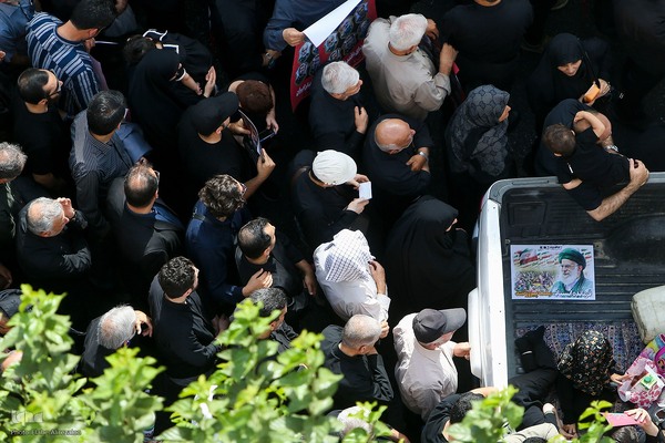 تشییع پیکر ۶۰ شهید اقتدار در تهران