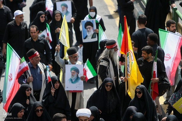 تشییع پیکر ۶۰ شهید اقتدار در تهران