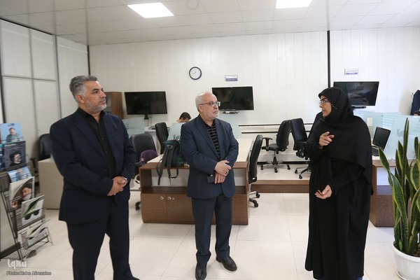 بازدید دکتر رضا پورحسین از خبرگزاری ایکنا