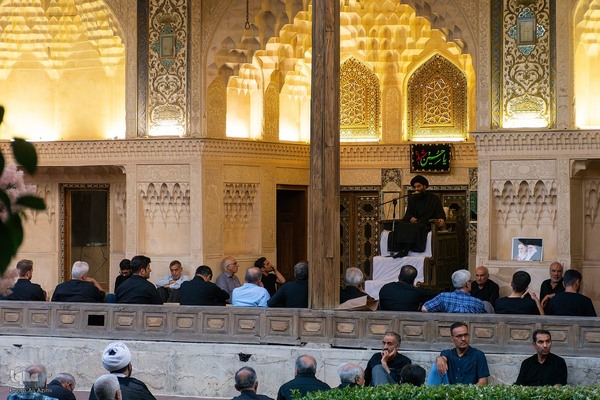 سنت روضه خانگی در خانه تاریخی شیخ‌الاسلام اصفهان