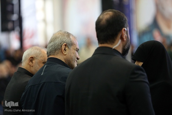 آئین بزرگداشت شهدای اقتدار ایران