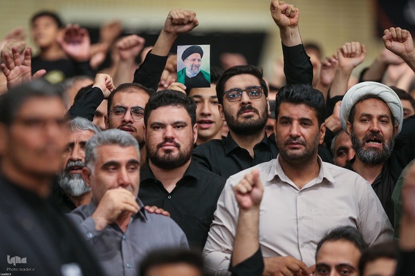 اولین شب مراسم عزاداری سید و سالار شهیدان(ع) در حسینیه امام خمینی(ره)