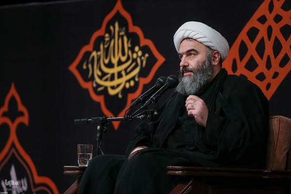 اولین شب مراسم عزاداری سید و سالار شهیدان(ع) در حسینیه امام خمینی(ره)