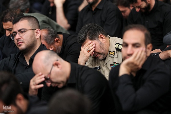 اولین شب مراسم عزاداری سید و سالار شهیدان(ع) در حسینیه امام خمینی(ره)