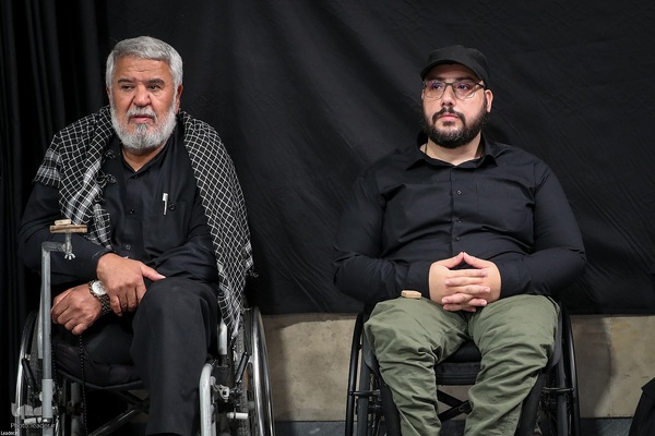 اولین شب مراسم عزاداری سید و سالار شهیدان(ع) در حسینیه امام خمینی(ره)