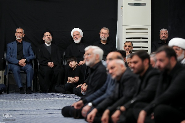 اولین شب مراسم عزاداری سید و سالار شهیدان(ع) در حسینیه امام خمینی(ره)