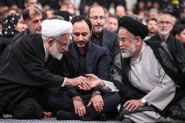 مراسم عزاداری شب تاسوعا در حسینیه امام خمینی(ره)